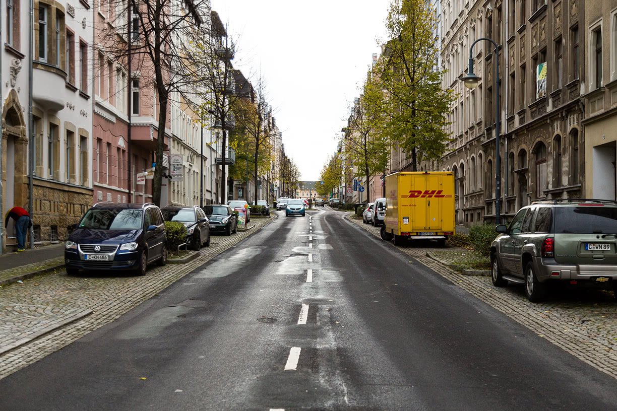 Sebastian-Bach-Straße 16 Außen 01